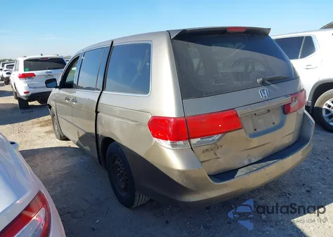 2009 Honda Odyssey Lx z USA, uszkodzony, nr VIN 5FNRL38269B025926